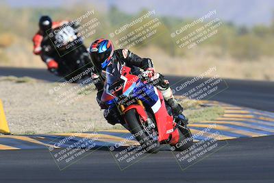 media/May-14-2023-SoCal Trackdays (Sun) [[024eb53b40]]/Turn 7 (740am)/